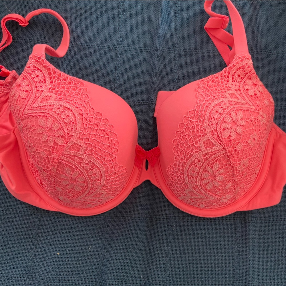 VS bra 34D